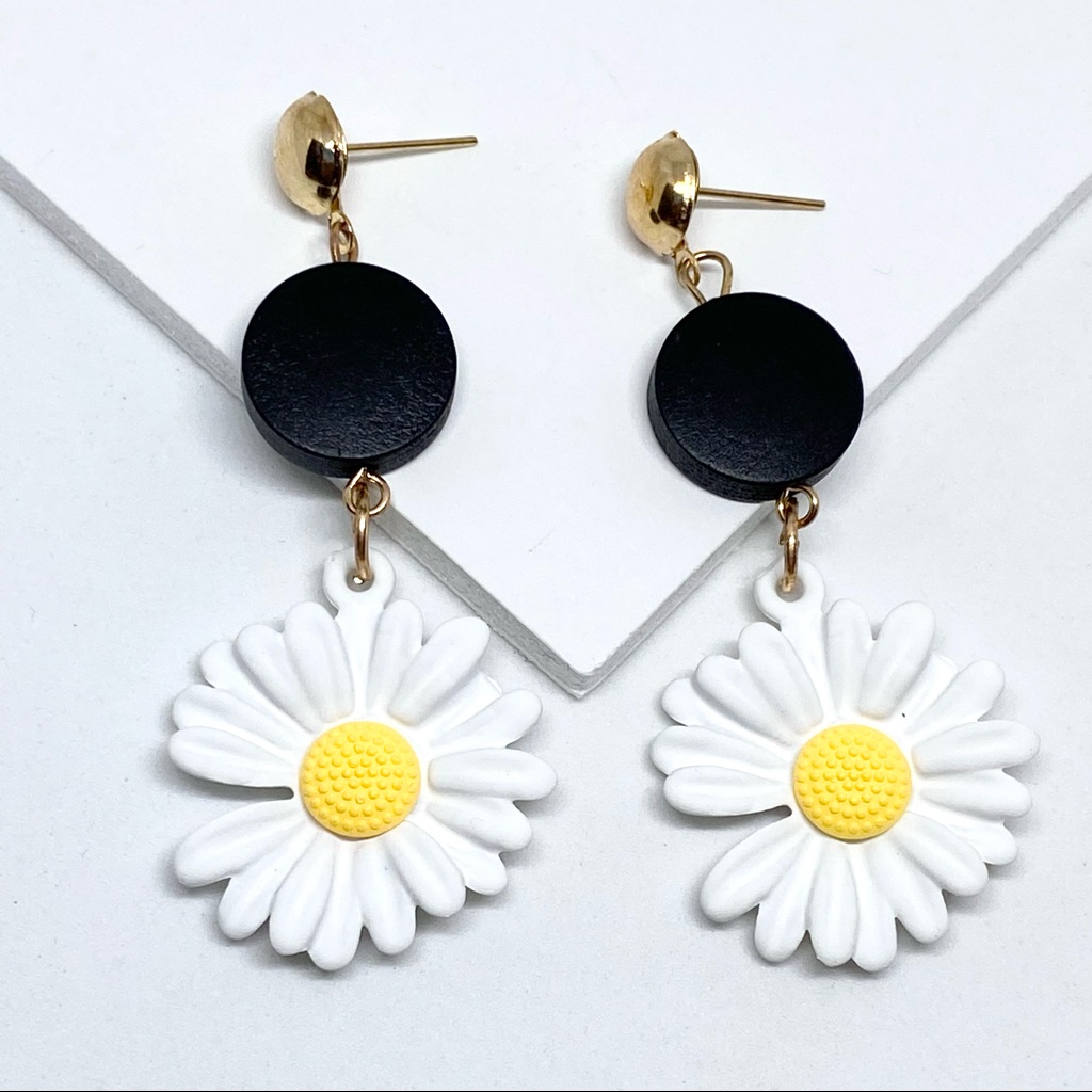 330 Black White Yellow Daisy Flower Dangle Drop Earrings D38 15$